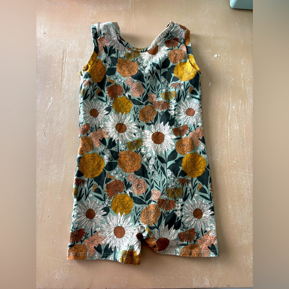 Adorable organic cotton gymnastics leotard
